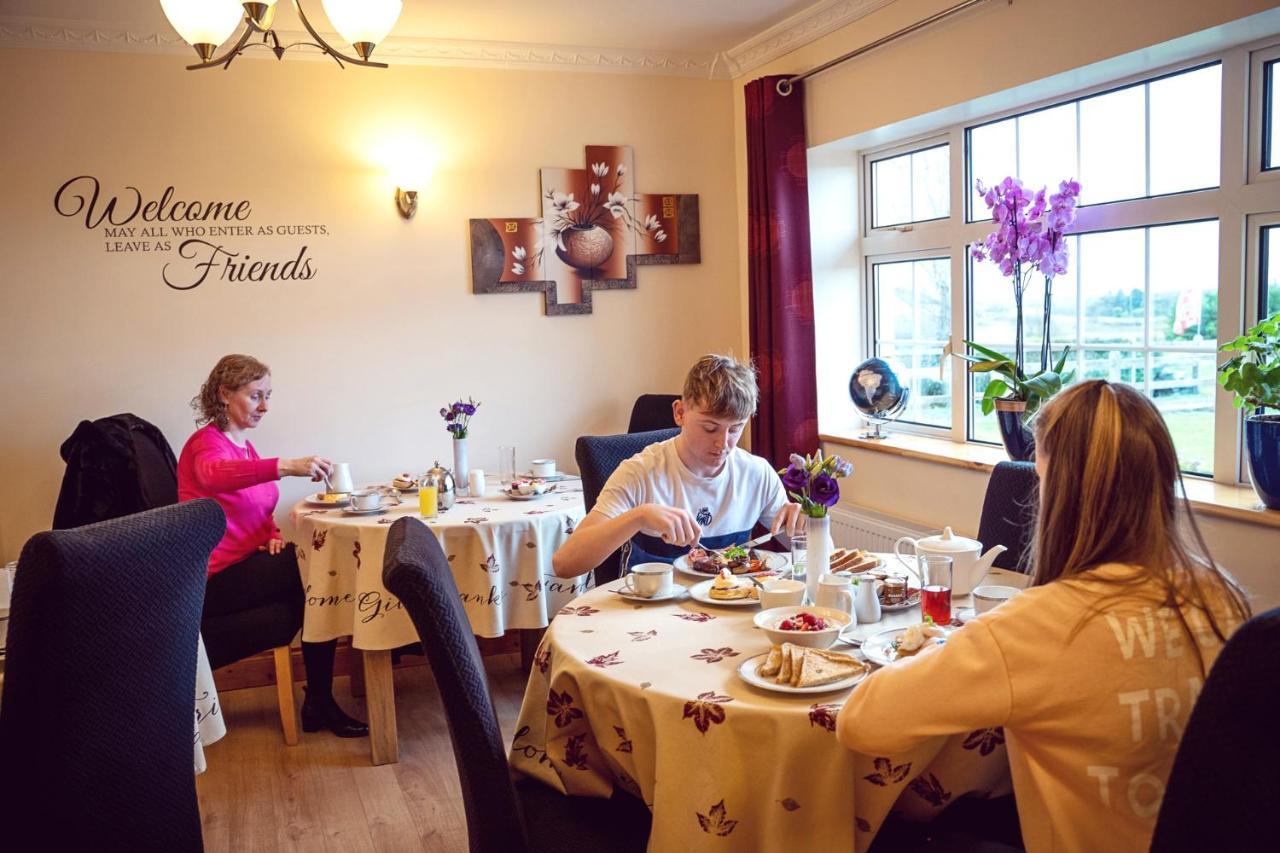 Ross Beach Family Farmhouse B&B Killala Eksteriør billede