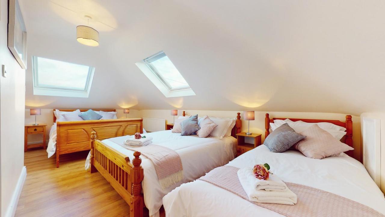 Ross Beach Family Farmhouse B&B Killala Eksteriør billede